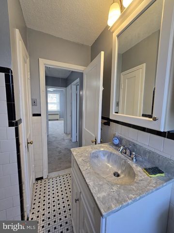 6105 FREDERICK RD, Catonsville, MD 21228