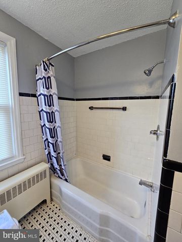 6105 FREDERICK RD, Catonsville, MD 21228