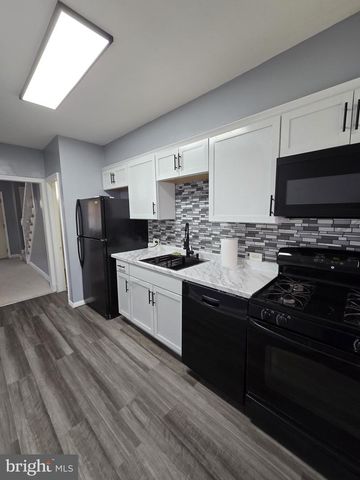 6105 FREDERICK RD, Catonsville, MD 21228