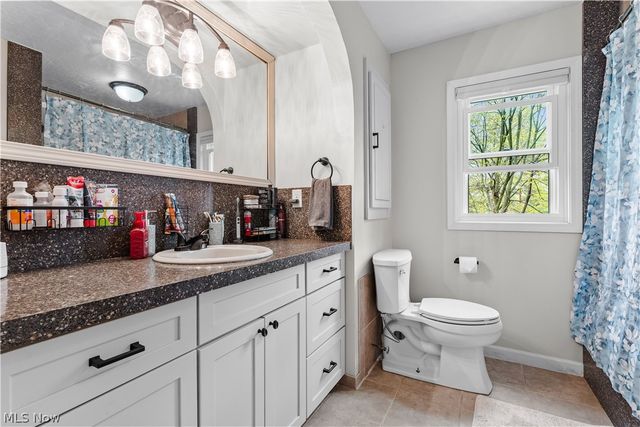 2136 E Sprague Road, Broadview Heights, OH 44147