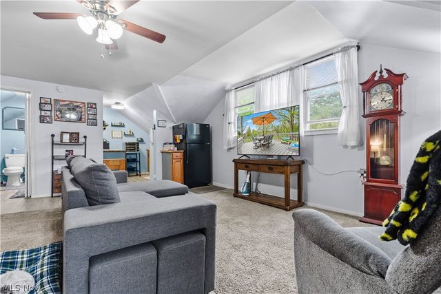 2136 E Sprague Road, Broadview Heights, OH 44147