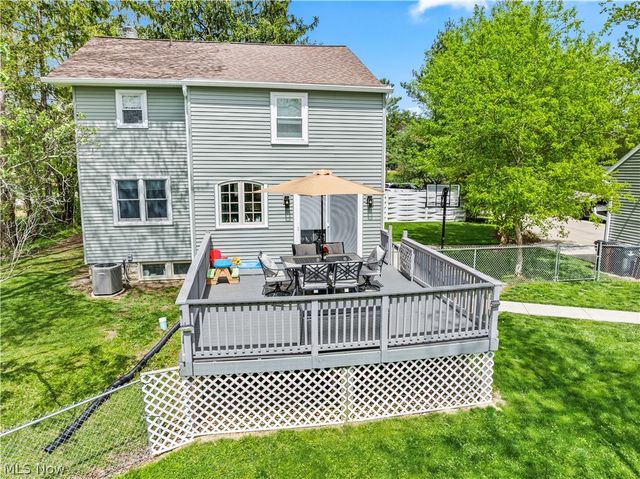 2136 E Sprague Road, Broadview Heights, OH 44147