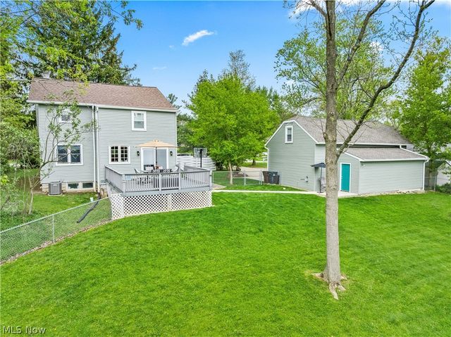 2136 E Sprague Road, Broadview Heights, OH 44147