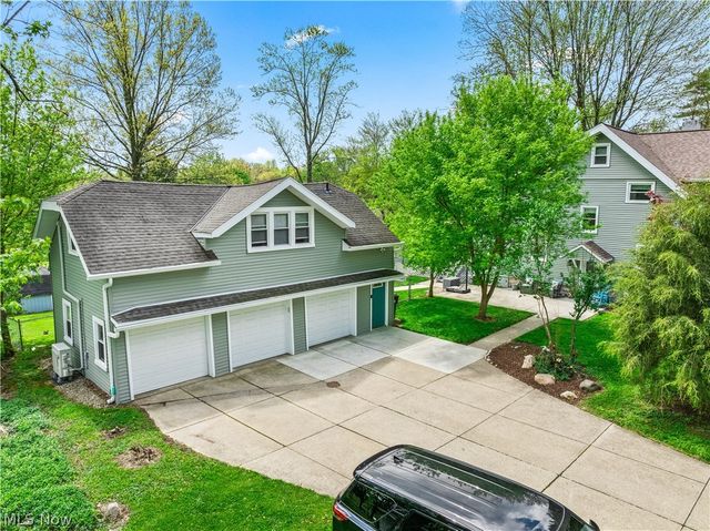 2136 E Sprague Road, Broadview Heights, OH 44147