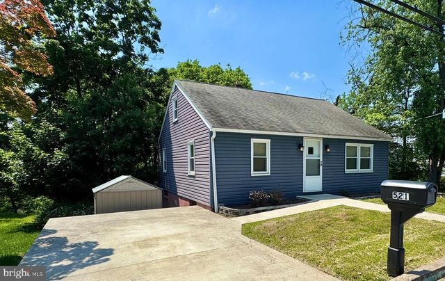 521 WEST DR, Harrisburg, PA 17111