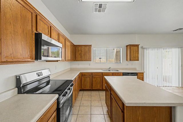 9464 W Sheridan Street, Phoenix, AZ 85037