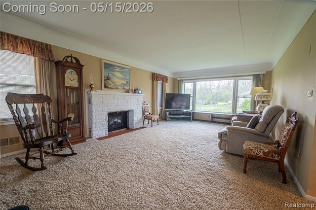 56800 8 Mile Road, Northville, MI 48167