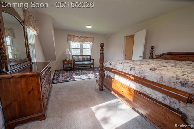 56800 8 Mile Road, Northville, MI 48167