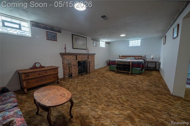 56800 8 Mile Road, Northville, MI 48167