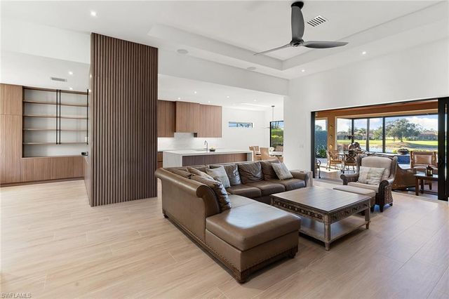 8745 Mustang Island CIR, Naples, FL 34113