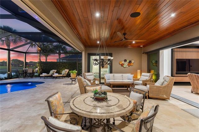 8745 Mustang Island CIR, Naples, FL 34113