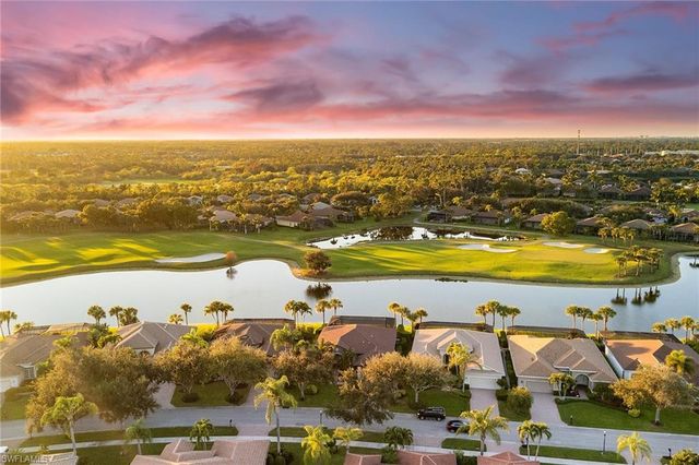 8745 Mustang Island CIR, Naples, FL 34113