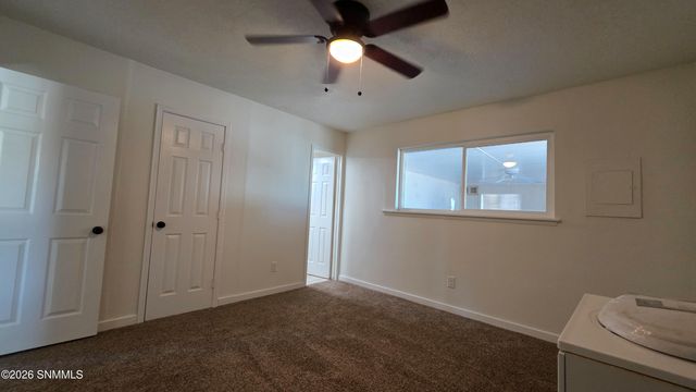 1931 Connie Lou Drive, Las Cruces, NM 88001