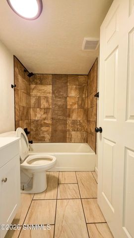 1931 Connie Lou Drive, Las Cruces, NM 88001