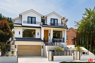 2565 Patricia Avenue, Los Angeles, CA 90064