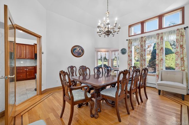 30 Heather Court, Middletown, NY 10941