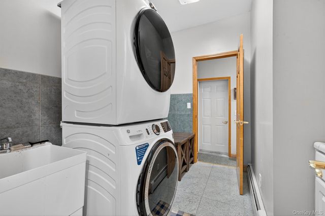 30 Heather Court, Middletown, NY 10941