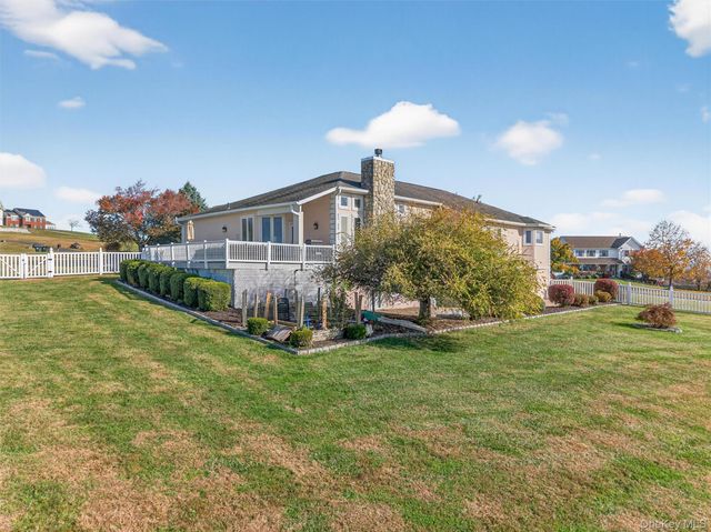 30 Heather Court, Middletown, NY 10941