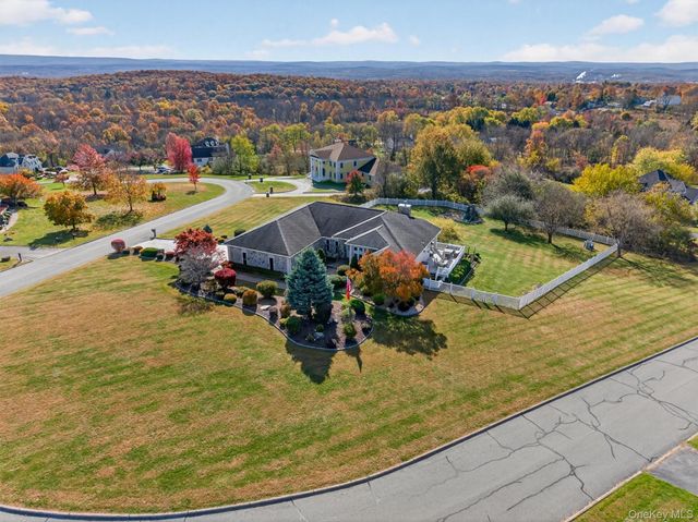 30 Heather Court, Middletown, NY 10941