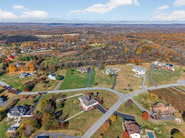 30 Heather Court, Middletown, NY 10941