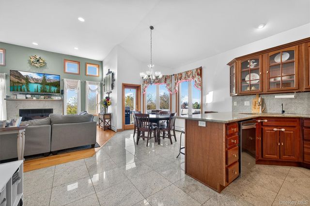 30 Heather Court, Middletown, NY 10941