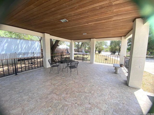 10851 SILVER TRL, Atascosa, TX 78002