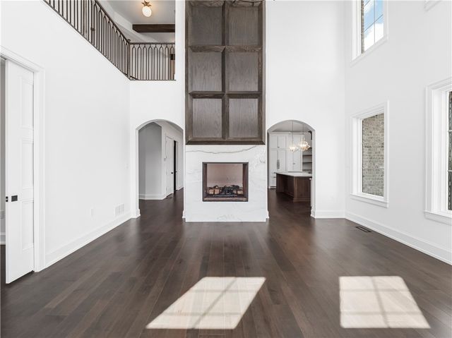 1651 Hollow Tree Dr, Upper St Clair, PA 15241