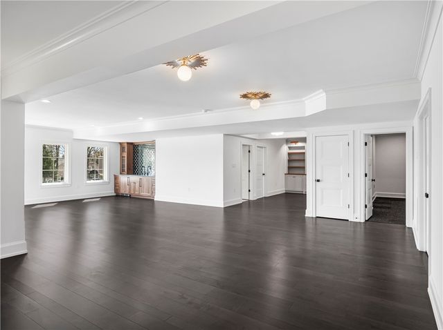 1651 Hollow Tree Dr, Upper St Clair, PA 15241