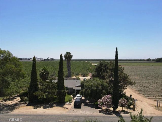 14597 Sunset, Livingston, CA 95334