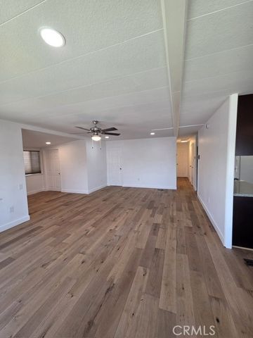 1560 Massachusetts 21, Riverside, CA 92507