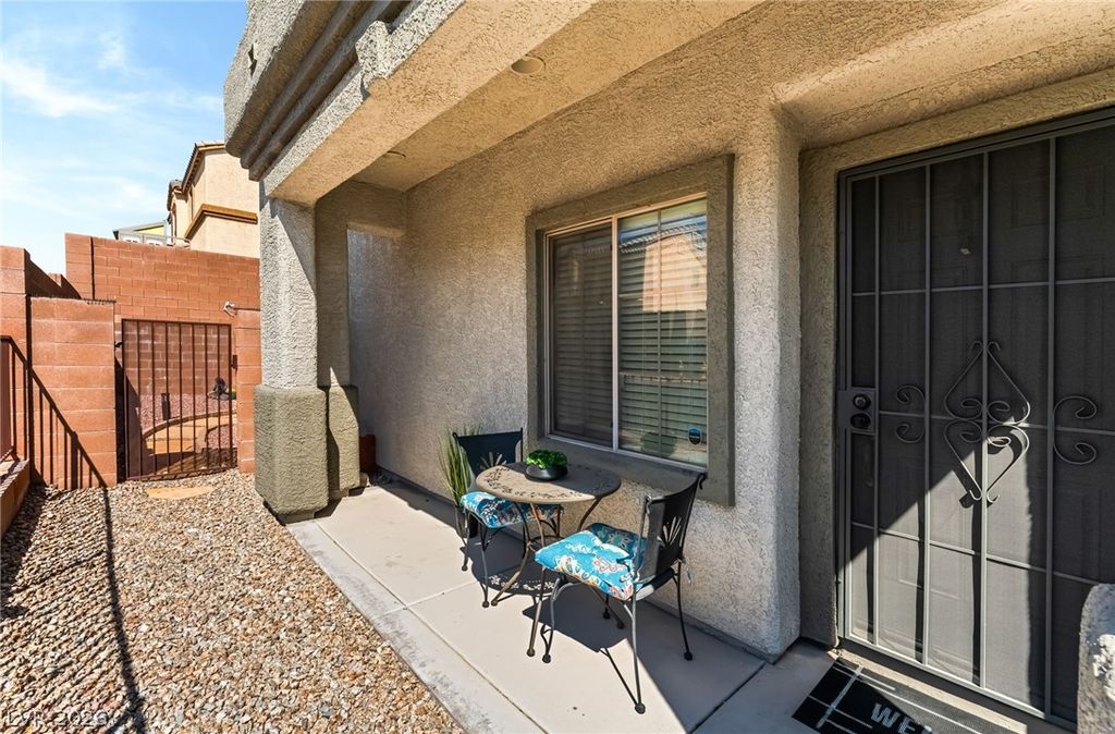 7865 Territorial Street, Las Vegas, NV 89149 — photo 4