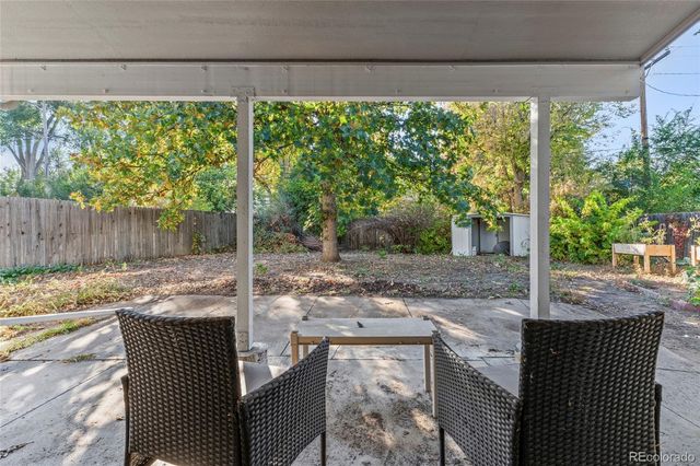 2413 15th Ave Ct, Greeley, CO 80631