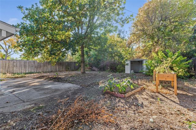 2413 15th Ave Ct, Greeley, CO 80631