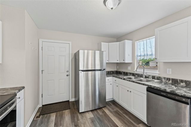 2413 15th Ave Ct, Greeley, CO 80631