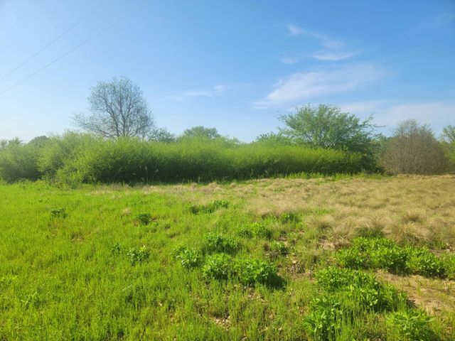1821 County Road 1570, Alba, TX 75410