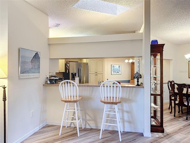 5611 GARDEN LAKES DRIVE, Bradenton, FL 34203