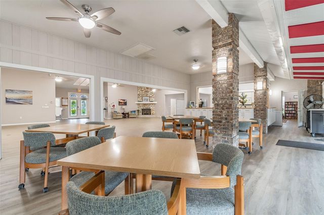 5611 GARDEN LAKES DRIVE, Bradenton, FL 34203