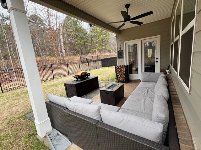 480 Shasta Court, Hoschton, GA 30548