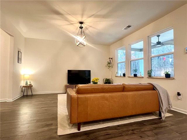 480 Shasta Court, Hoschton, GA 30548