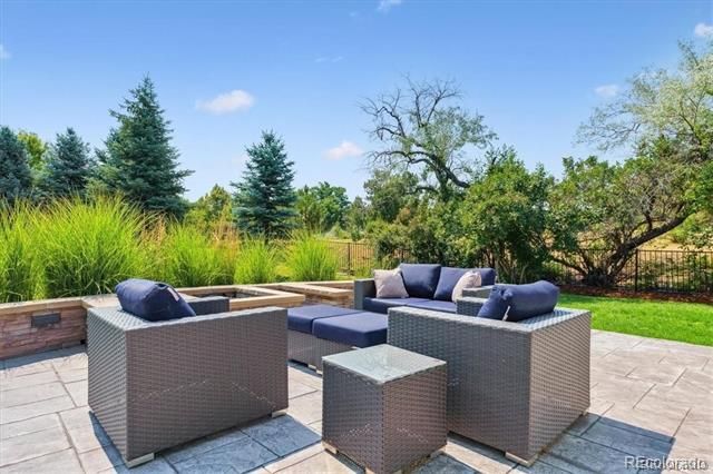 4900 Lakeshore Drive, Littleton, CO 80123