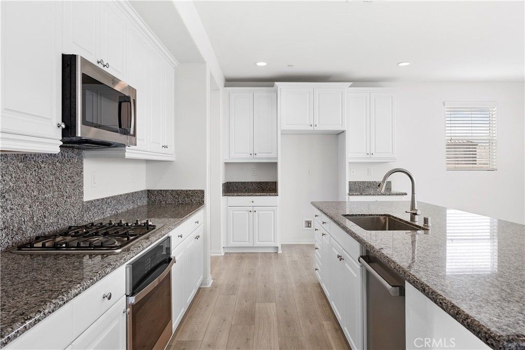 Image 17 of property listing at 30383 Freeman, Menifee, CA 92584