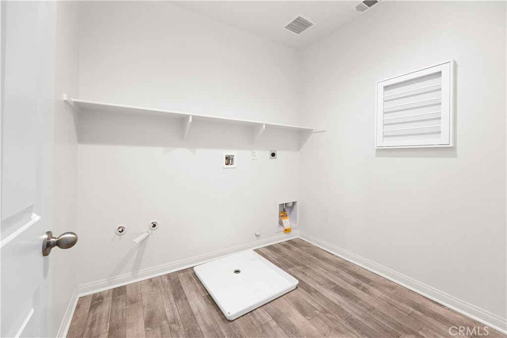 Image 26 of property listing at 30383 Freeman, Menifee, CA 92584