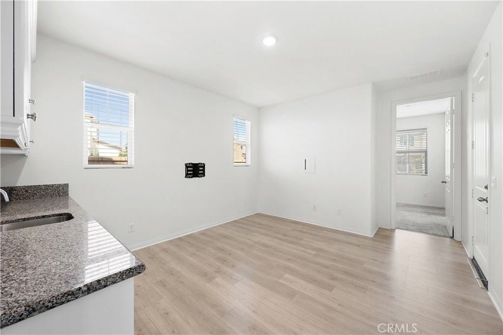 Image 37 of property listing at 30383 Freeman, Menifee, CA 92584