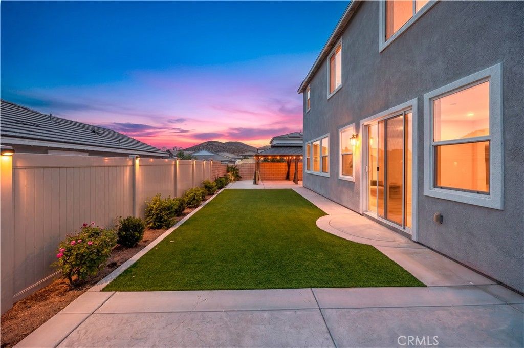 Image 44 of property listing at 30383 Freeman, Menifee, CA 92584