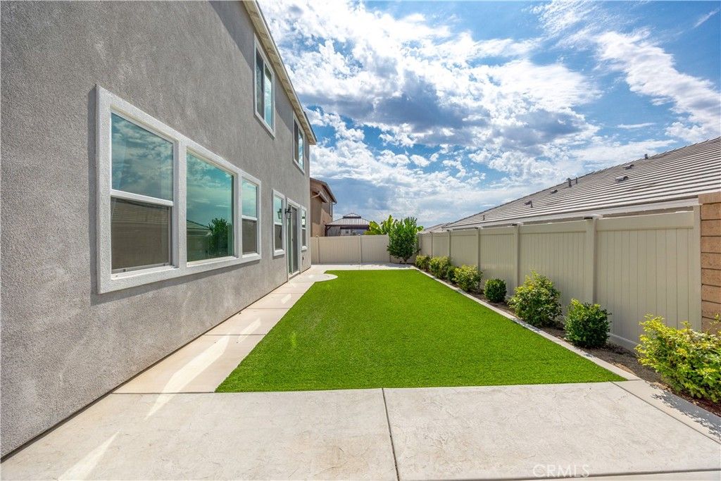 Image 47 of property listing at 30383 Freeman, Menifee, CA 92584