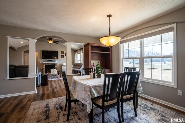 304 Eric Drive, Herrin, IL 62948