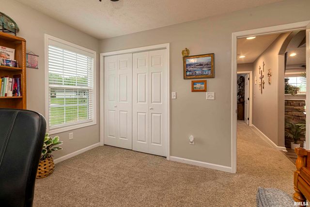 304 Eric Drive, Herrin, IL 62948