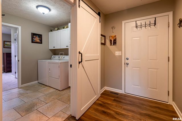 304 Eric Drive, Herrin, IL 62948