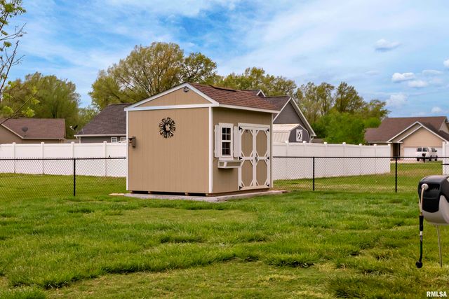 304 Eric Drive, Herrin, IL 62948