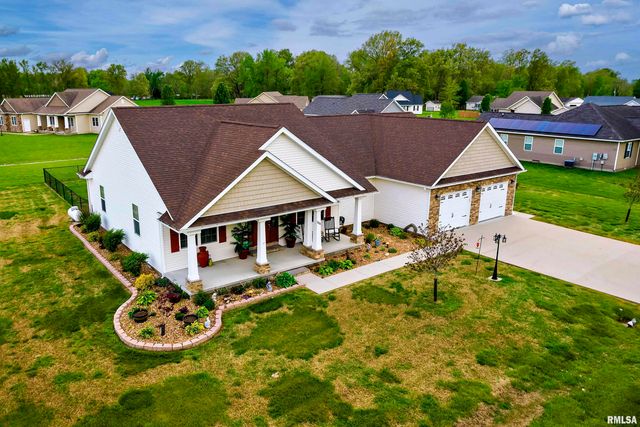 304 Eric Drive, Herrin, IL 62948